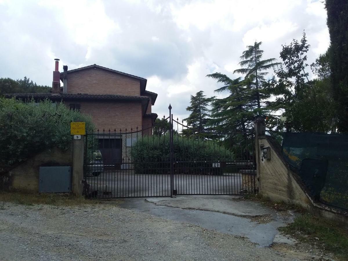 Castellino4Holidays Monteriggioni Exterior foto